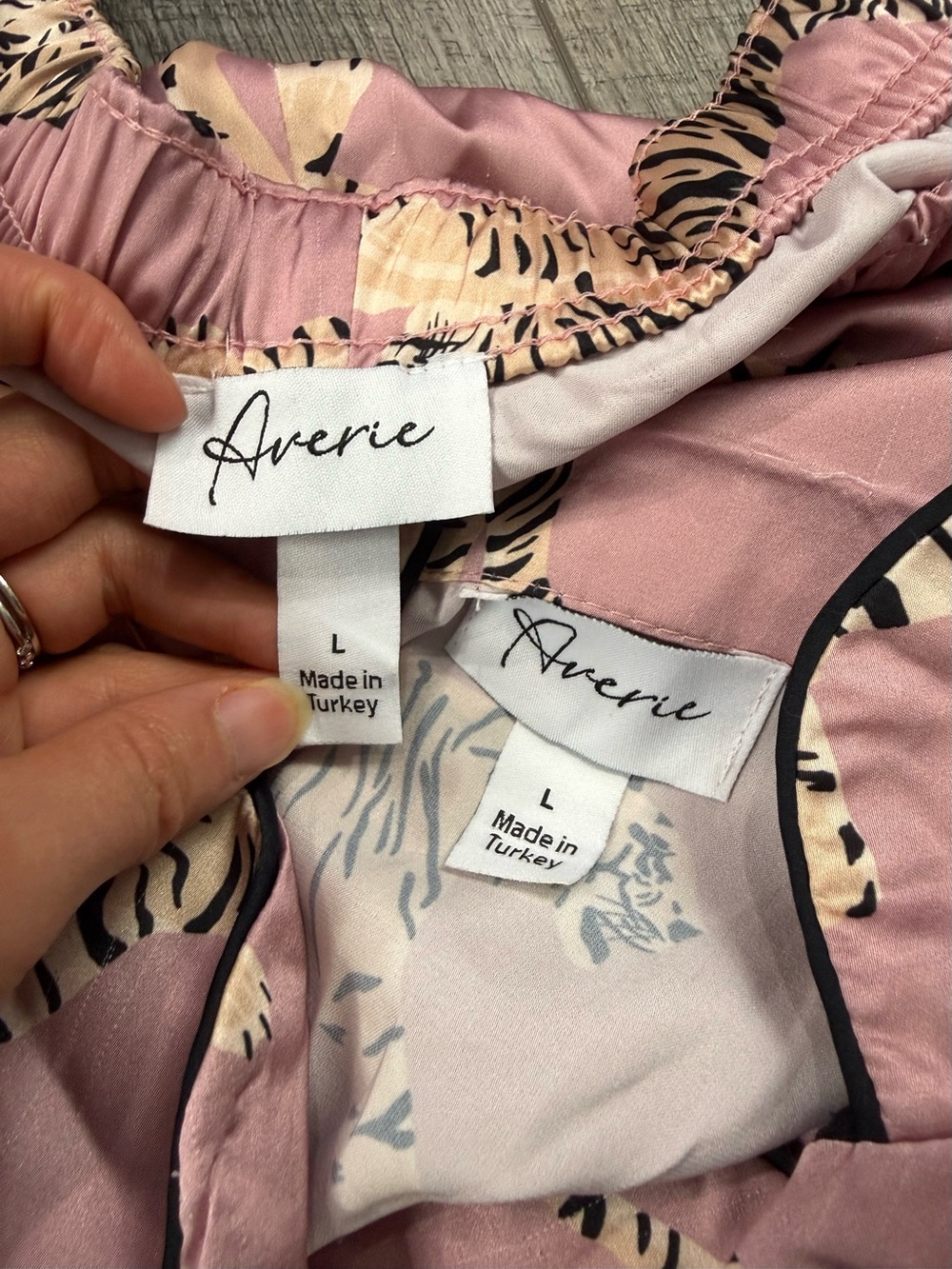 Averie Pink Tiger Dalia PJ Set - Picture 10 of 11